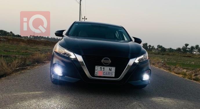 نيسان ألتيما